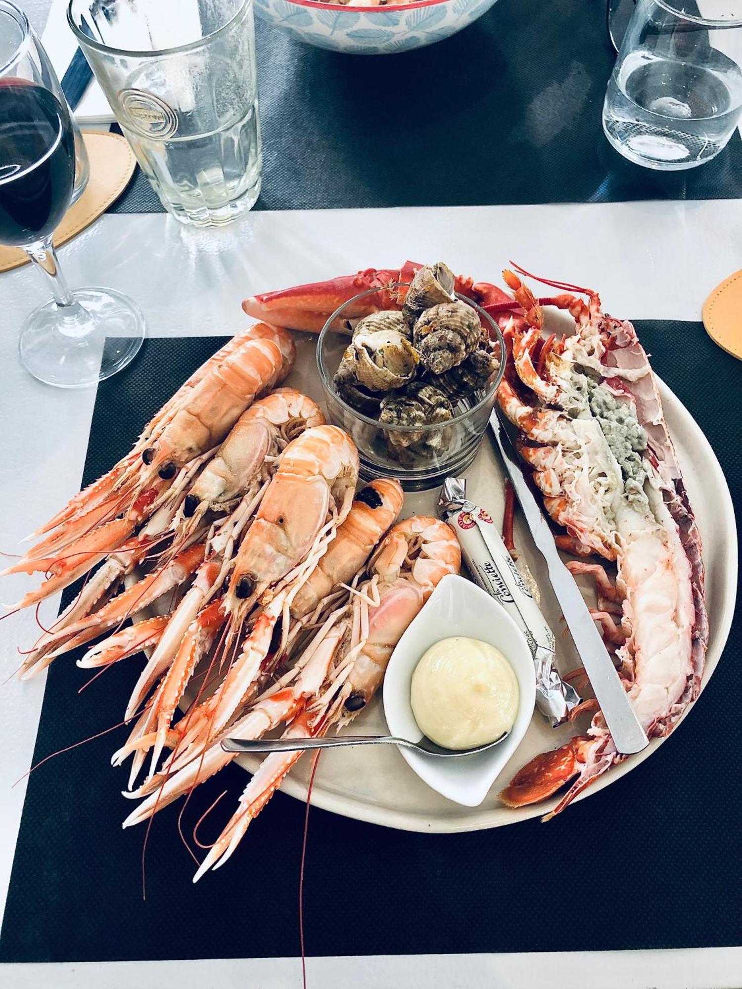 Hotel 2 Etoiles Et Restaurant Le Galet Bleu ฟูราส ภายนอก รูปภาพ